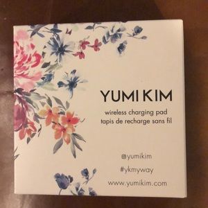 Yumi Kim charger